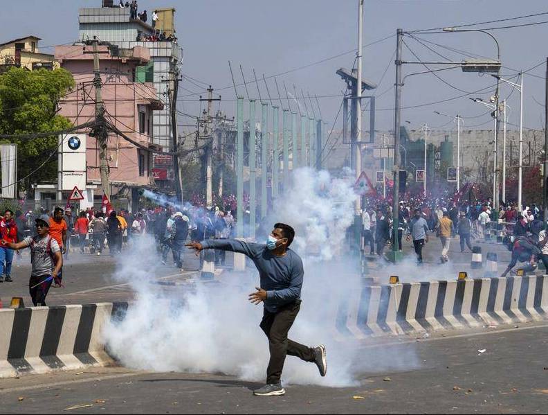 Nepal probes deadly pro-monarchy protest with 105 arrested
