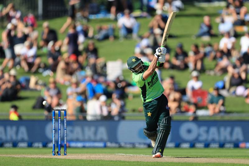 New Zealand beat Pakistan by 73 runs in first one-dayer 