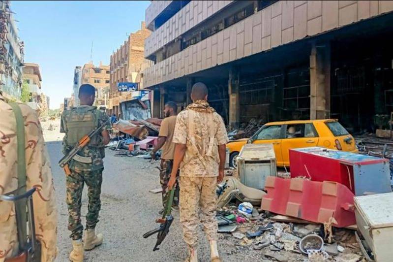 Sudan army says retakes Khartoum-area market from paramilitaries