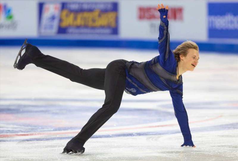 American Malinin soars to second straight men's figure skating world title