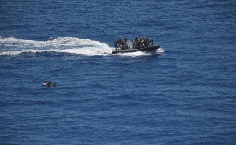 Chinese sailors missing off Ghana in suspected pirate attack
