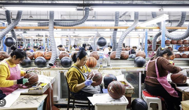 China manufacturing activity grows at highest rate in a year