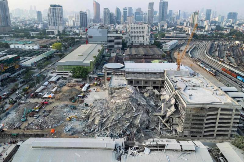 Chinese developer under scrutiny over Bangkok tower quake collapse