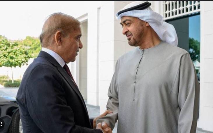 PM commends UAE's continued support in phone call to UAE president
