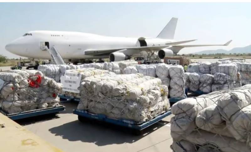Pakistan sends 35 tons of relief aid to quake-hit Myanmar