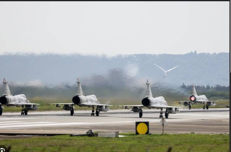 China practises hitting key ports, energy sites in Taiwan drills