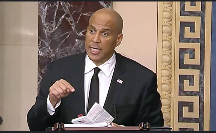US senator smashes record with 25-hour anti-Trump speech