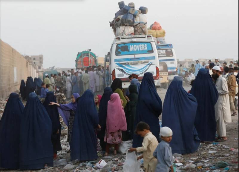 Pakistan launches operation to repatriate Afghan nationals