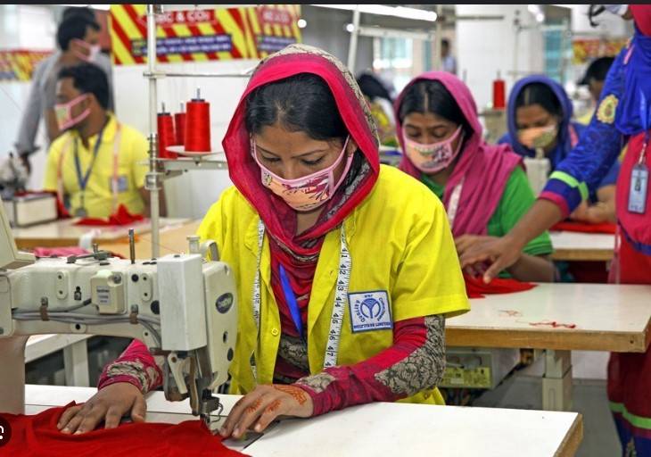 Bangladesh manufacturers say US tariffs 'massive blow' to textile industry