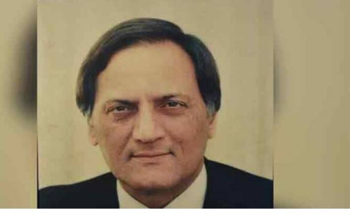 Tarar grieved over death of ex-information secy Kh Ijaz Sarwar