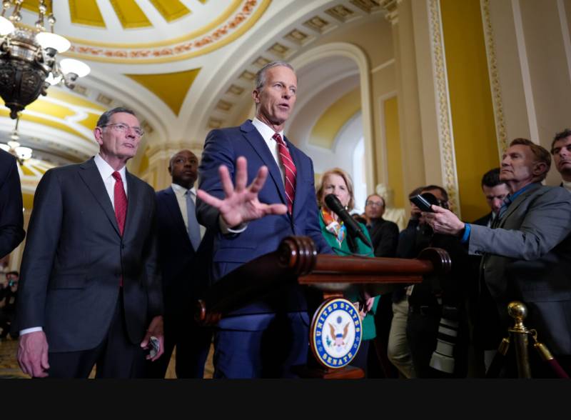Senate Republicans move forward with Trump tax cuts