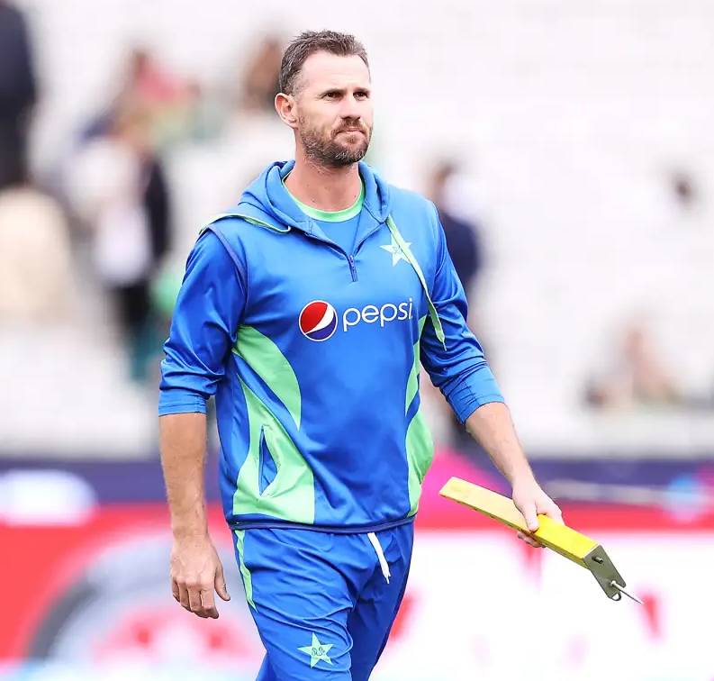 Shaun Tait joins Karachi Kings as bowling coach for PSL 10