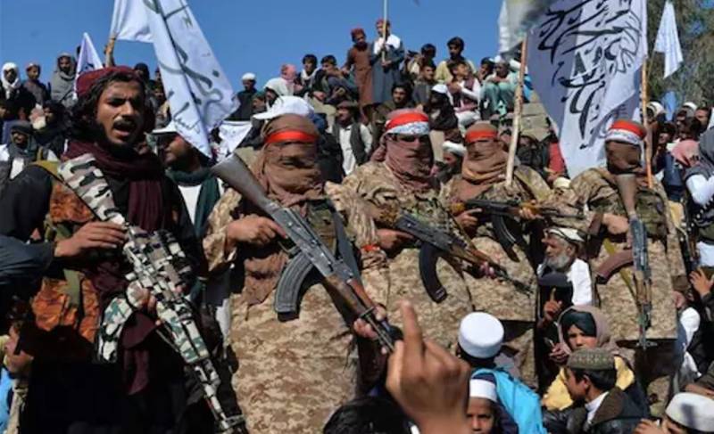 Afghan Taliban supplying US arms to terror networks across borders