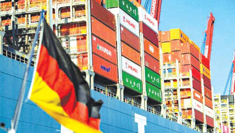 German industrial output falls, exports rise in February