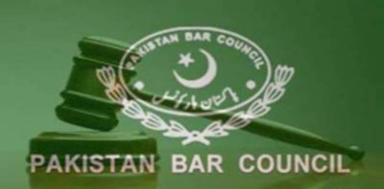 Lawyers boycott courts in GB, PBC extends support