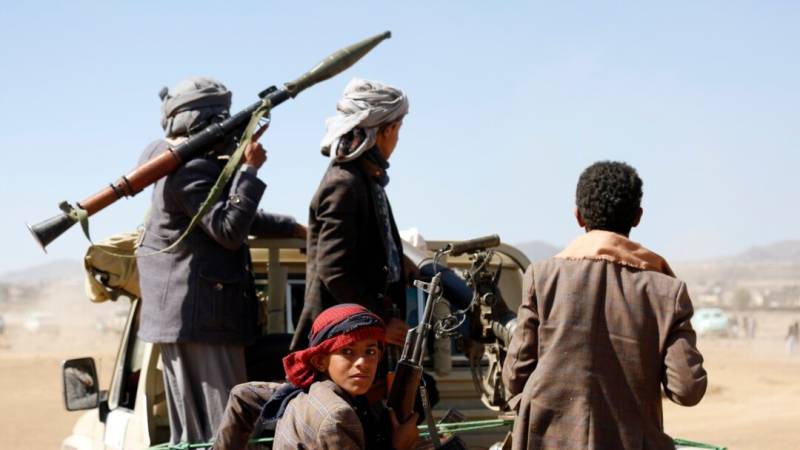 Yemen rebels say targeted Israel army site, US warships in Red sea: statement