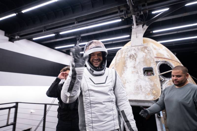 Trump's NASA chief pick says will 'prioritize' Mars mission
