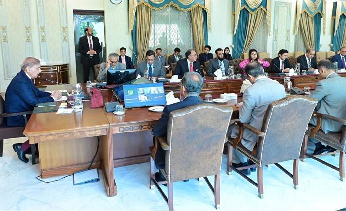 Low power rates to reduce production cost: PM