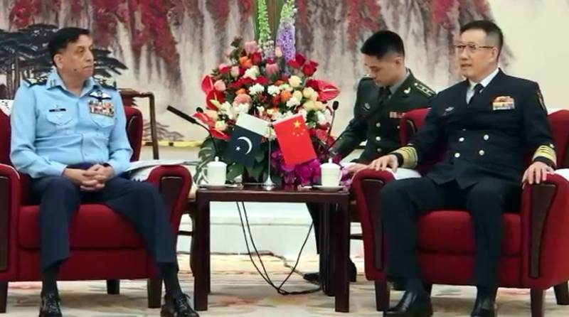 Pakistan, China pledge to enhance strategic alliance 