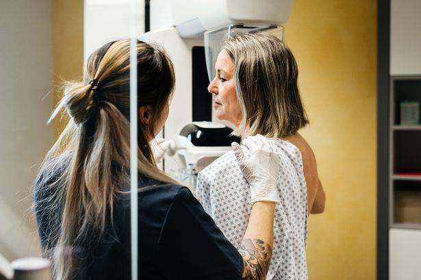 UK approves 'landmark' breast cancer drug
