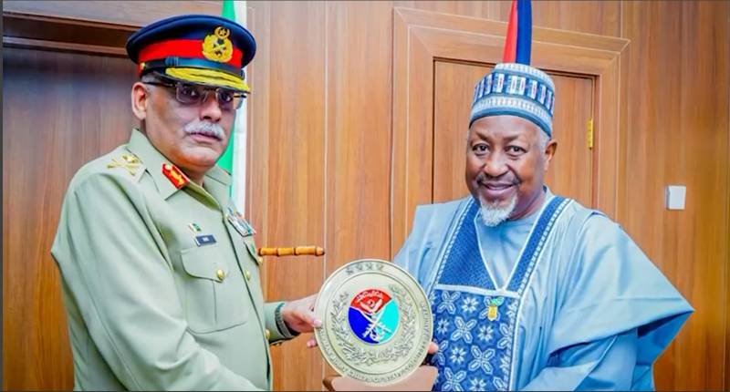 CJCSC General Sahir Shamshad calls on Nigeria’s Defence Minister, Chief of Defence Staff