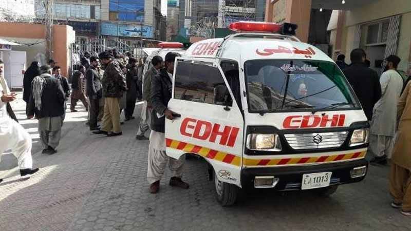 Tragedy strikes Karachi again: Trailer crushes two young friends