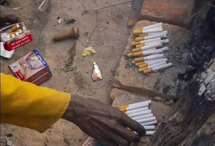Maldives to phase out smoking with generational ban