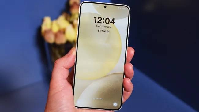 Samsung’s One UI 7 update delayed due to serious bug?