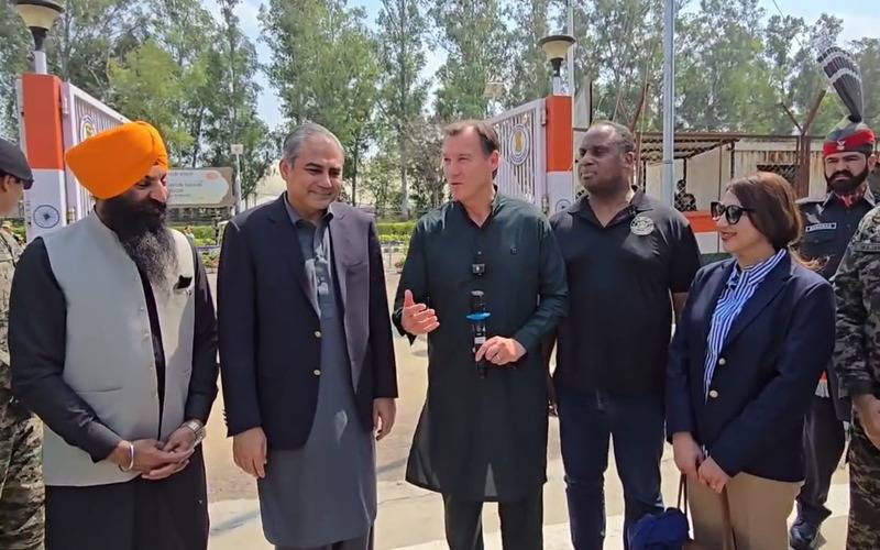 US Congressional delegation joins Mohsin Naqvi at Kartarpur to celebrate Baisakhi with Sikh community
