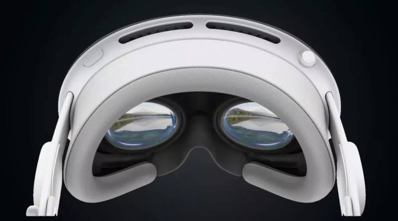 Apple working on two new VR headsets