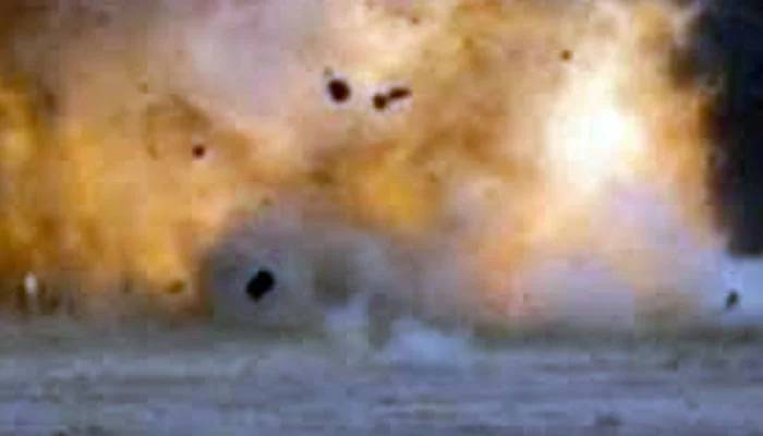Gas leak explosion kills two, injures four in Karachi 