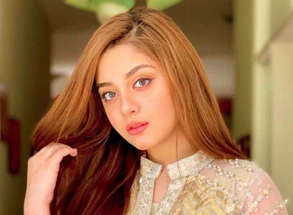  'My connection with Allah is...': Alizeh Shah requests haters to 'be gentle'
