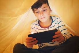 Nearly half of teenagers in Middle East, Turkey, and Africa hide online activities from parents