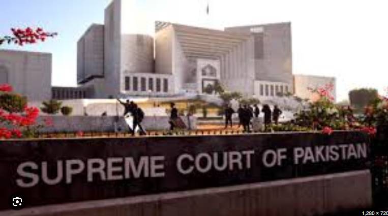 Govt prays SC to reject all pleas challenging judges’ transfer to IHC