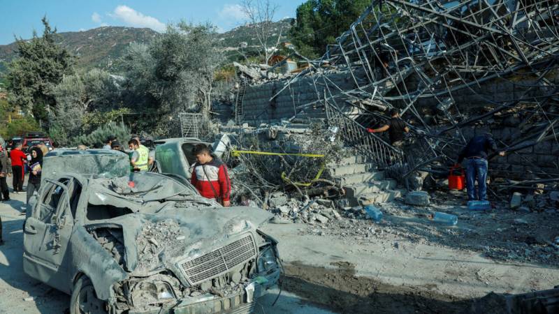 Israel miltary kills two Lebanon citizens 