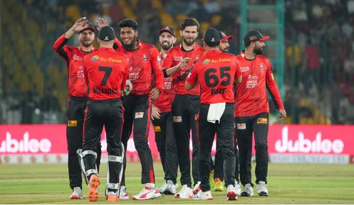 Lahore Qalandars outcalss Karachi Kings in PSL 10 one sided encounter 