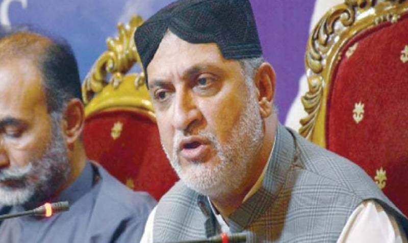 Akhtar Mengal calls off days-old sit-in, says he believes in peaceful struggle