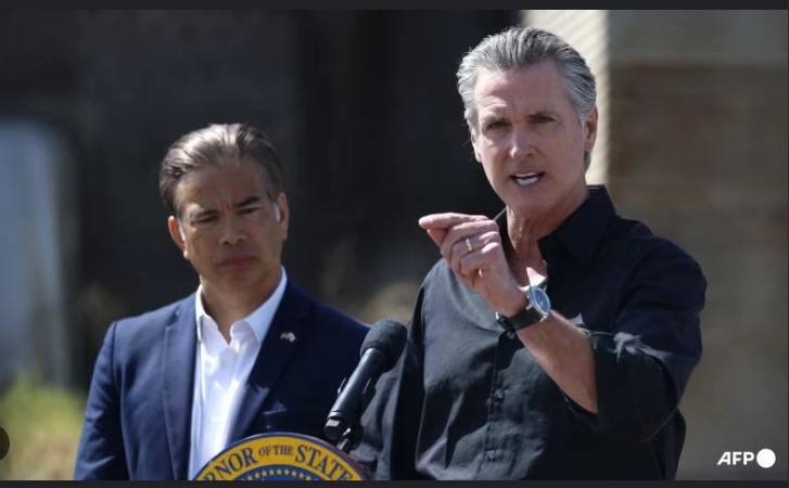 California sues US government over Trump tariffs