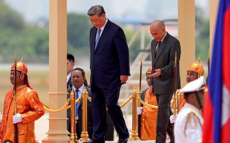 China's Xi arrives in Cambodia for state visit