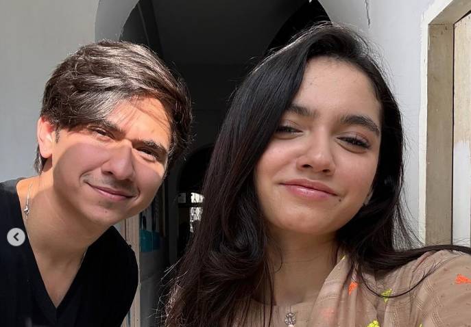 Parwarish stars faces backlash over Namaz and Depression statement during drama promotion