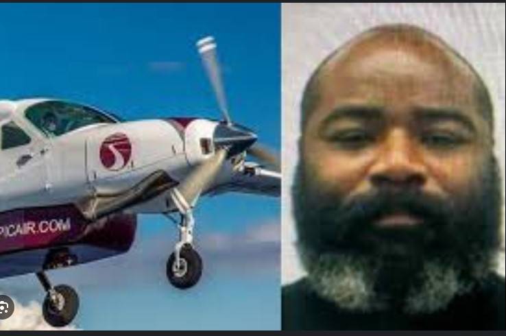 Plane passenger shoots, kills US hijacker on Belize flight