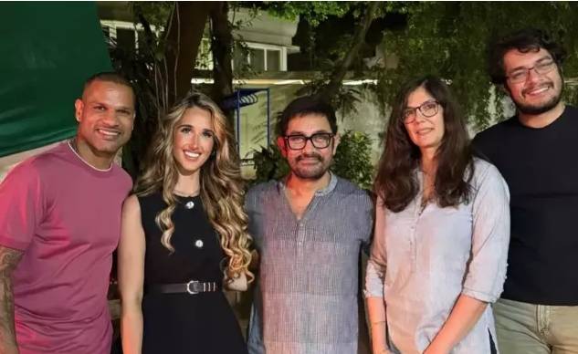 Aamir Khan and Gauri Spratt pose with Shikhar Dhawan and rumored gf at special evening 