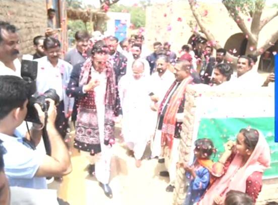 Bilawal Bhutto visits Tando Jam villages