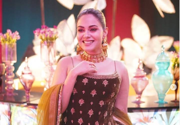 Amar Khan's new dance video shows her having fun in rain