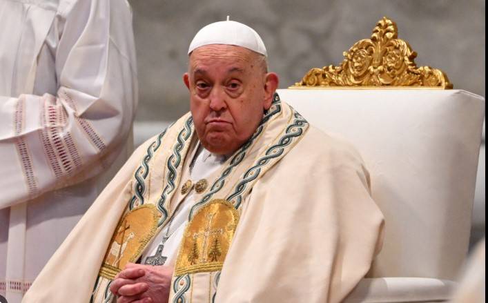 What happens after the pope dies?