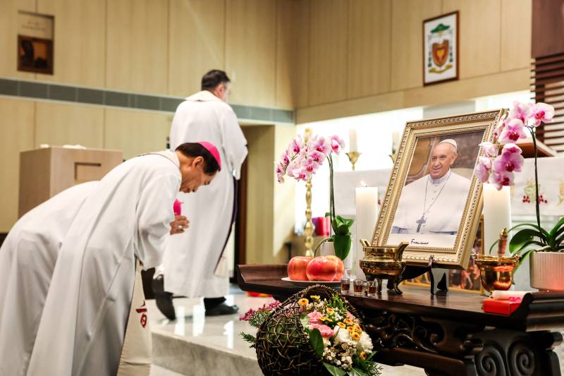 Pope Francis died of stroke, heart failure, says Vatican