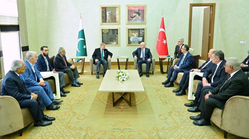 Pakistan, Turkiye united by trust, shared values: PM