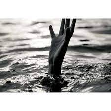 Twelve children and teens drown in I.Coast boat capsize