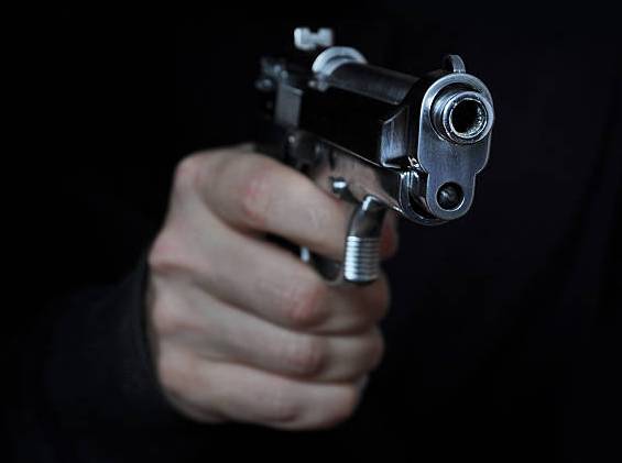 Five injured in clash between two groups in Khyber 