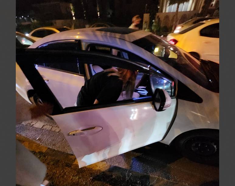 Marriyum Aurangzeb injures during traffic accident in Lahore 